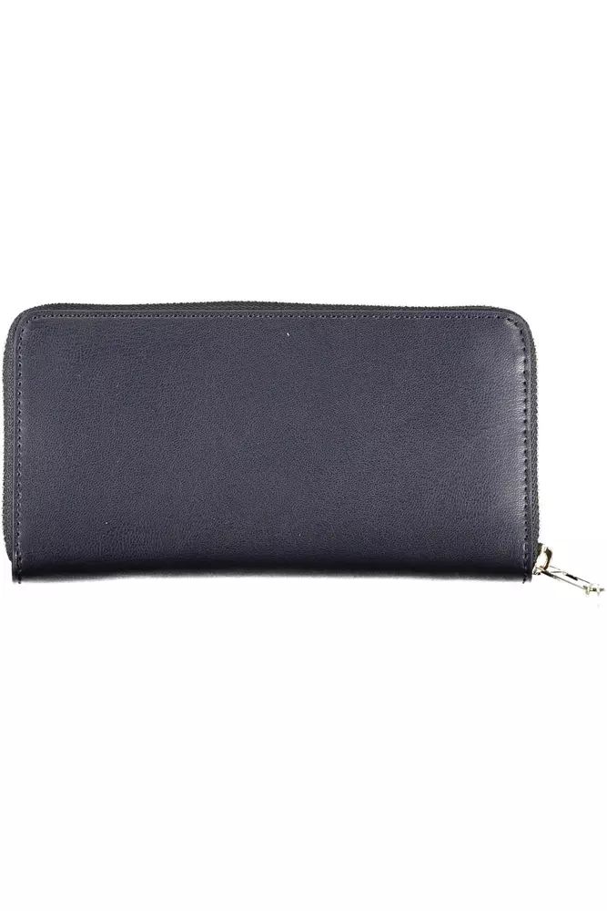 Tommy Hilfiger Sleek Sapphire Wallet with Ample Storage