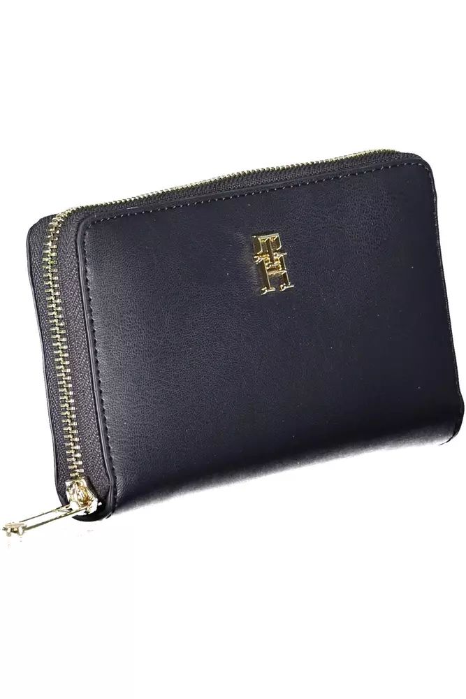 Tommy Hilfiger Sleek Sapphire Wallet with Ample Storage