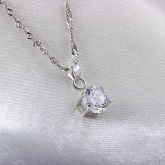 Platinum-Plated Artificial Gemstone Pendant Necklace