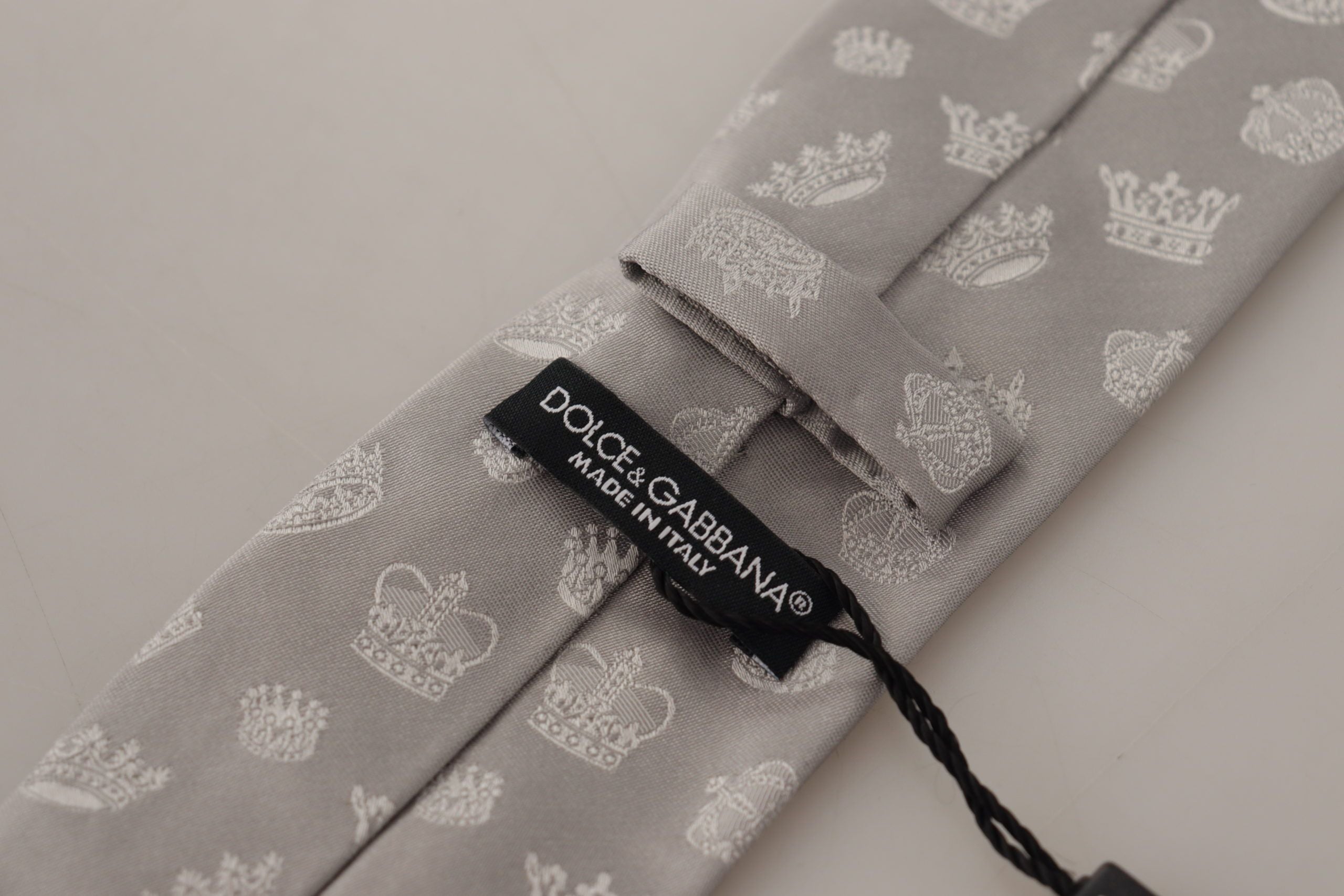 Dolce & Gabbana Elegant Silk Gray Crown Print Bow Tie