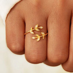 925 Sterling Silver Zircon Leaf Shape Ring