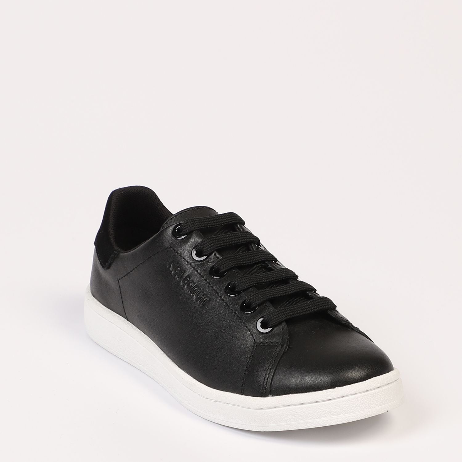 B L A C K- W H I T E Sneakers